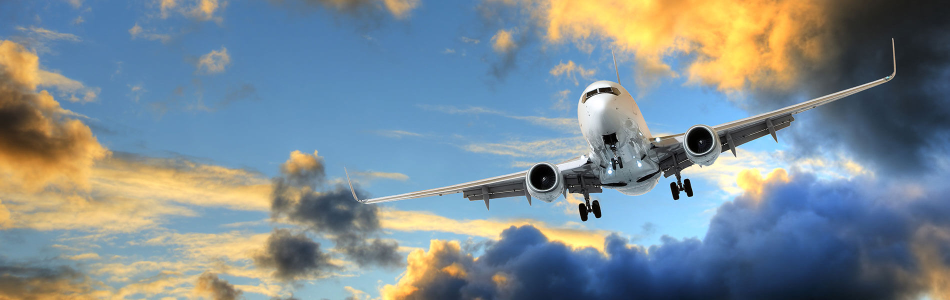 Flight Data Analytics for Safety & Risk Management